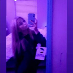 Meet your Posher, Madison